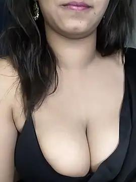 Sexy-Shalinii from StripChat is Freechat