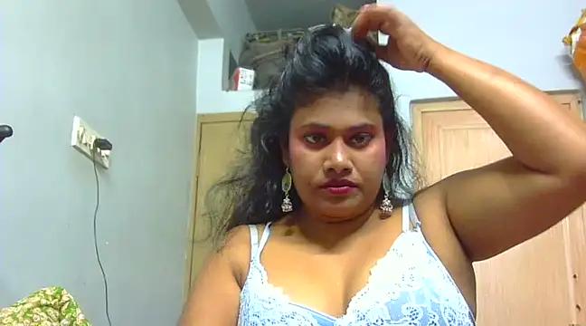 sexy_roma from StripChat is Freechat