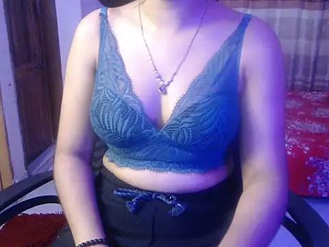 SexyAngela- from StripChat is Freechat