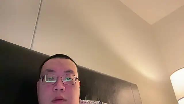 slaveasianboy from StripChat is Freechat