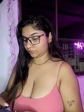 Sofythom1 from StripChat is Freechat