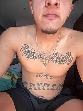 yourpapixulo from StripChat is Freechat