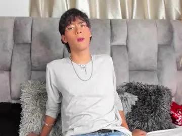 d3rke_666 — GOAL: dildo [711 tokens remaining] Get ready to feel more of my naughty skills, i