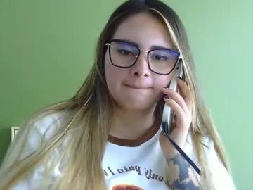 gabriela_miller_2 — tease boobs covering my nipples 5 minutes [389 tokens remaining] #petite #french #latina #nonude #blonde