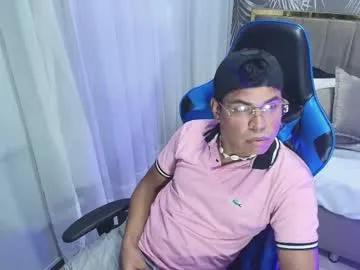 latingentx_vc — GOAL: Cum [444 tokens remaining] Heyyy im a naugthy muscle boy and i need a loot excersice with u #bigcock #18 #muscle #hairy #slave