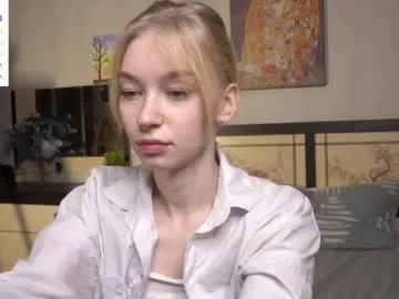 lidiaklemencic — GOAL: your cum on my ass [99 tokens remaining] Welcome to my room! #shy #18 #teen #new #skinny