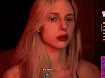 nelly_carroll on Chaturbate 