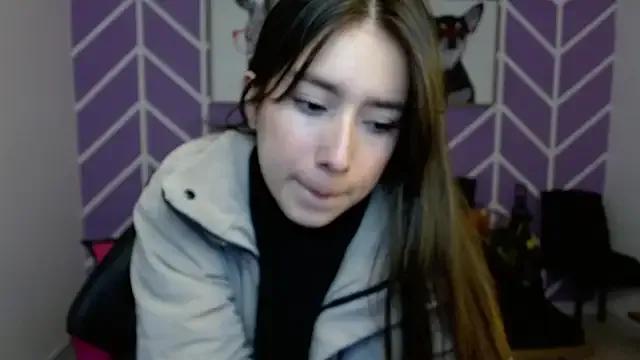 Adhara_Kitten on StripChat