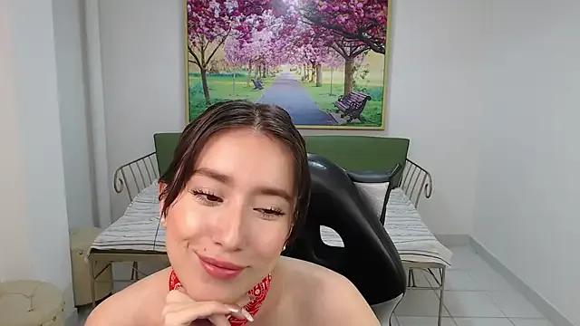 Adhara_Kitten on StripChat