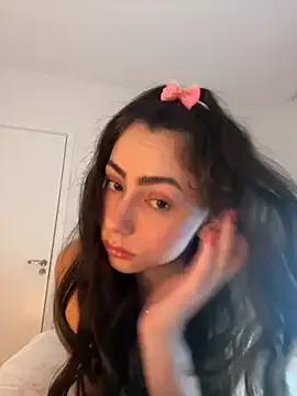 Baby_Mia_pires on StripChat