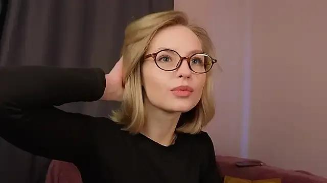 BaileyBernos — for a good start to the stream