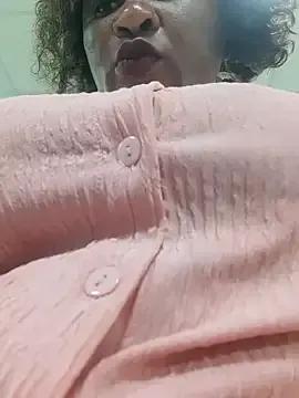 Bootyliciousbbw12 on StripChat 