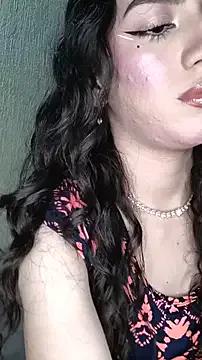 Emily-hottson — Freechat on StripChat