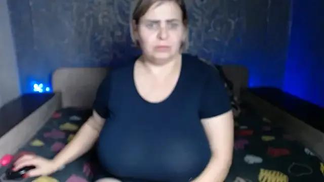 EvaCristal — Naked 10 minutes