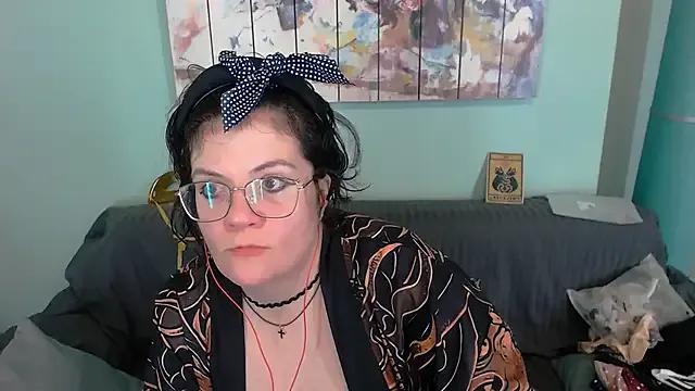 EverlyRays on StripChat 