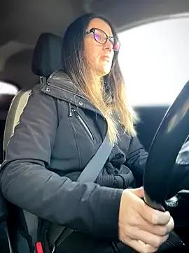 HotXMom — Pleasure me good