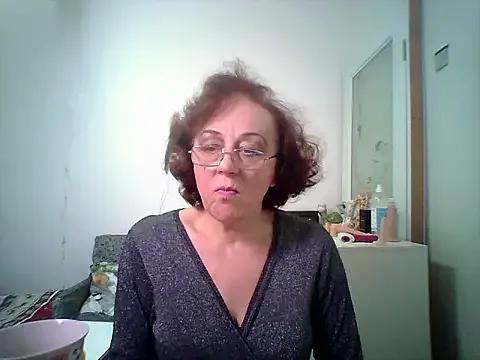 Julia54391 — Freechat on StripChat