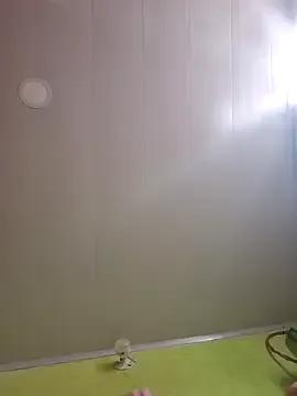 Linda_Hot13 — Flash tetas, masaje en aceite