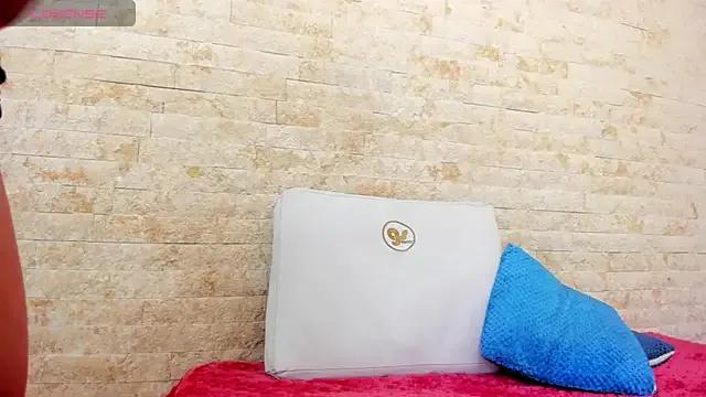 mia_roldan_ — Suck your cock and leave him clean