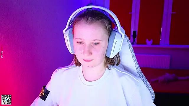 mon_lola — Something hot is about to start