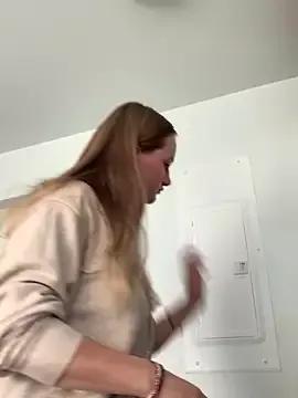 myasecrets — Private on StripChat