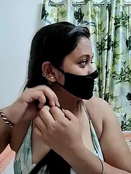 Natasha-143 on StripChat