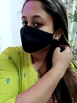 Natasha-143 on StripChat