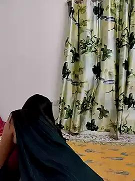 Natasha-143 on StripChat