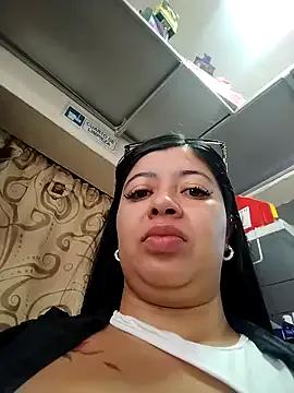 Pp-ari4na03 on StripChat 