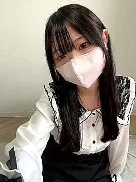 Reina_cute_00_ on StripChat