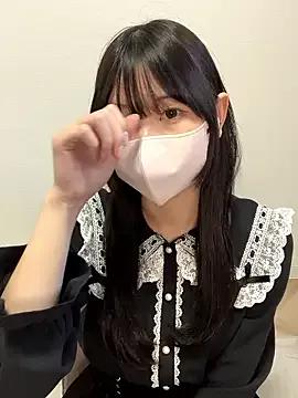 Reina_cute_00_ on StripChat