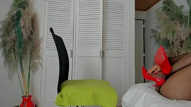 Samanthahavery44 on StripChat 