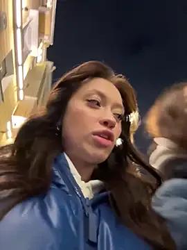 SnappyHappy — Welcome back girls