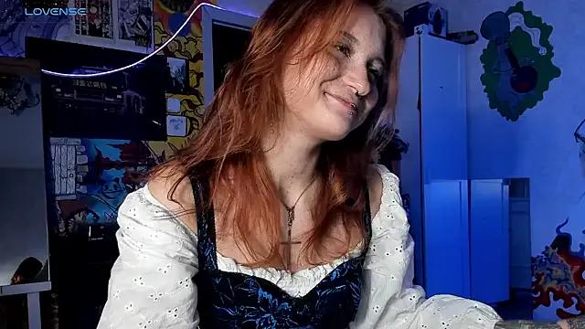 Sunny_Mouse_ on StripChat 