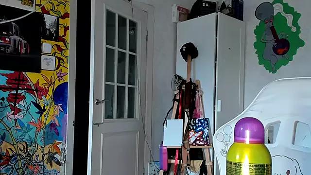 Sunny_Mouse_ on StripChat 