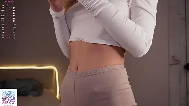 Sunshine_Diana on StripChat 