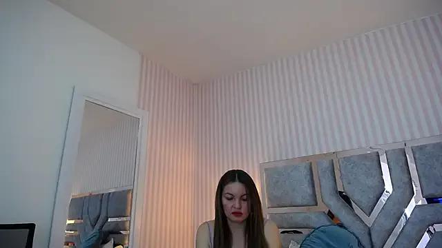 ViictoriaJones_ on StripChat